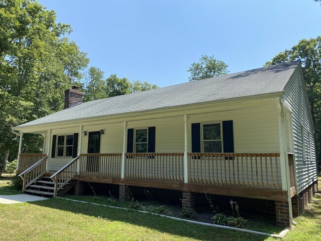 Building Photo - 28341 Edgar Rd