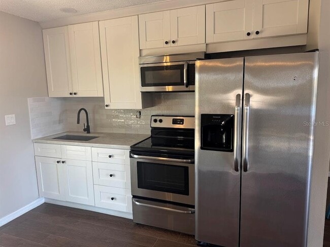 Foto del edificio - 1405 Galveston Ave