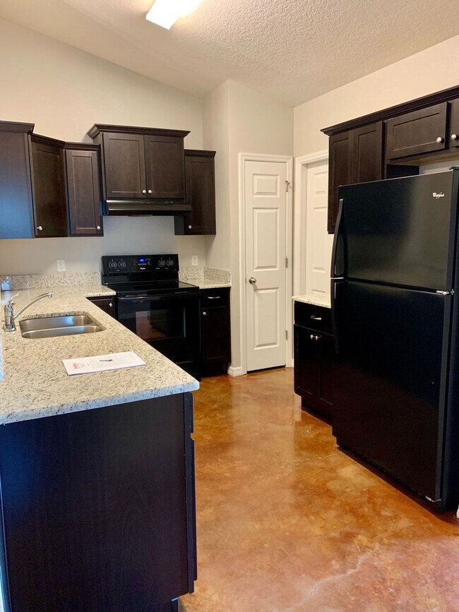 Foto del edificio - 2/2 Duplex  in St. Cloud Close to Lakefront