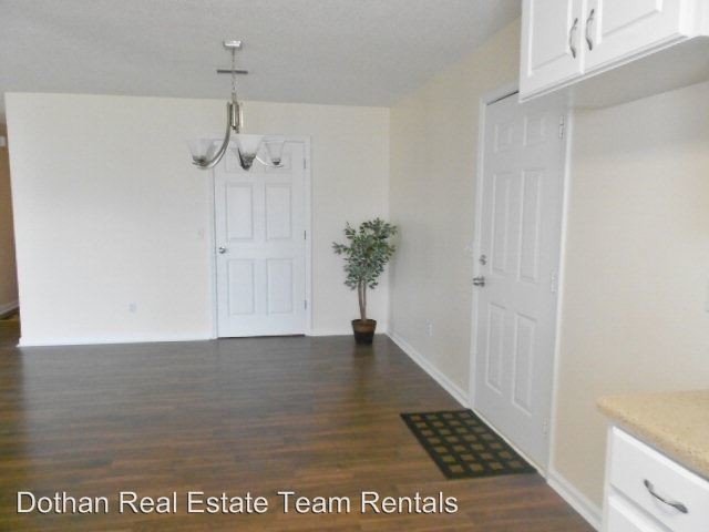 Building Photo - 3 br, 2 bath House - 143 Tree Crest Rd
