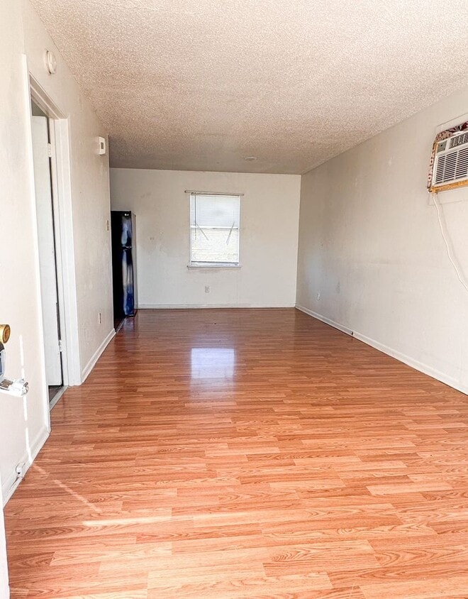 Foto del edificio - 408 Sunset Ln