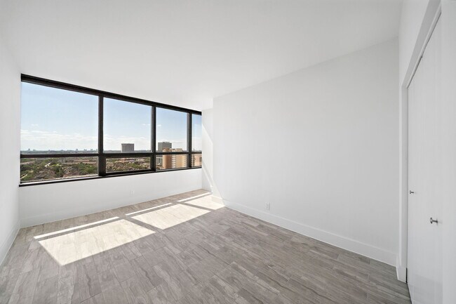 Foto del edificio - 5150 Hidalgo