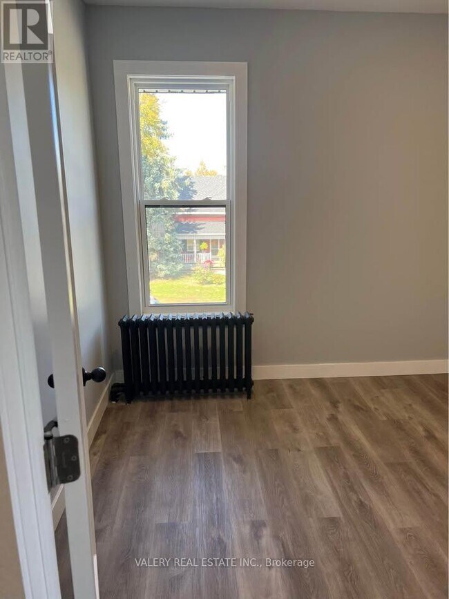 Building Photo - 20497 Leslie St