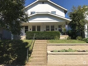 Building Photo - 346 Olentangy St