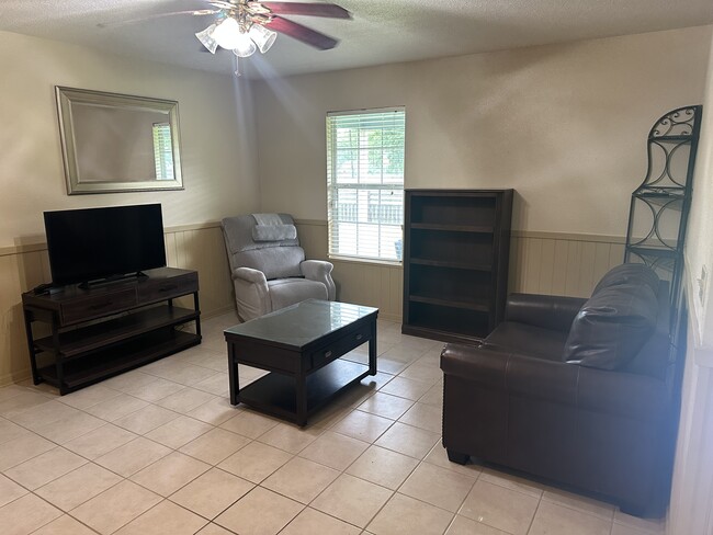 Living Room - 2318 Riverside Dr