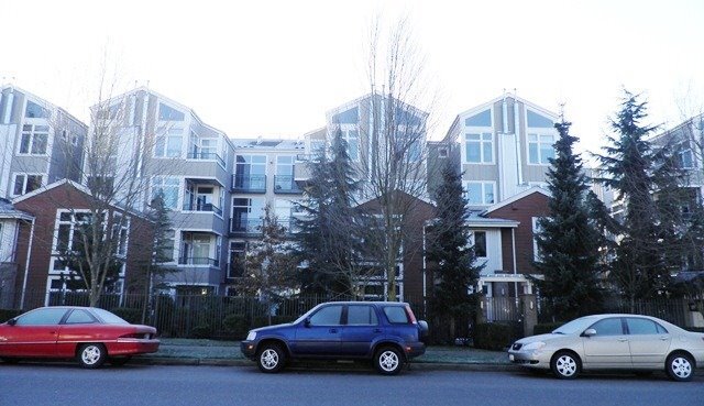 Primary Photo - 521 7th Ave