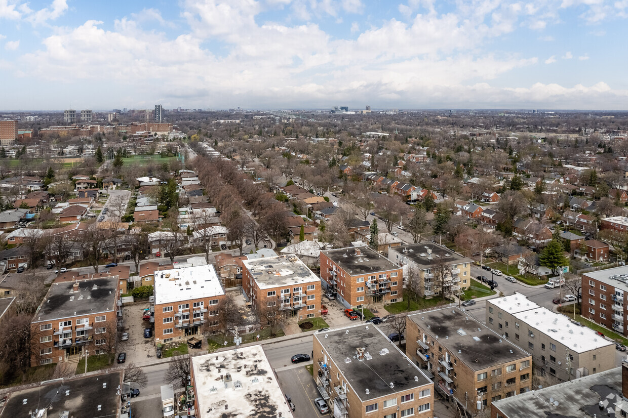 Aerial Photo - 5275 Rue Dudemaine