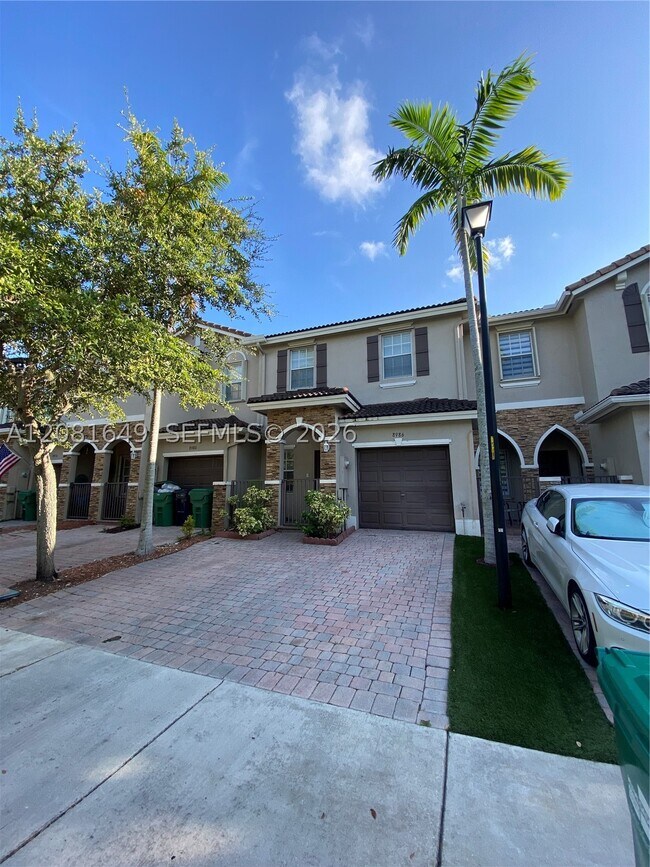 Foto del edificio - 8986 SW 225th St