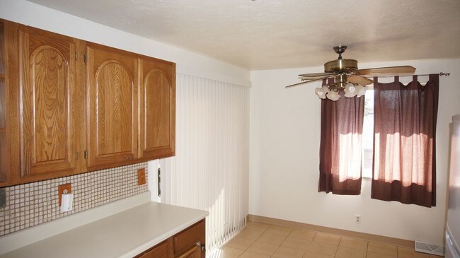 Building Photo - 8290 Depew Way