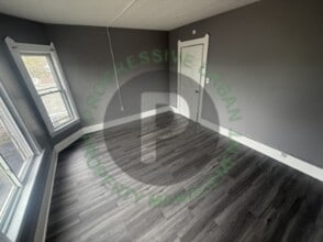 Building Photo - 2153 W 96th St