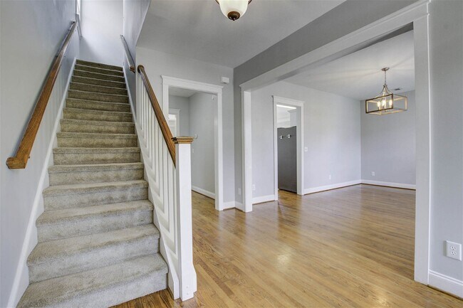Building Photo - 205 Hydrangea Street, Summerville, SC 2948...