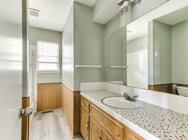 Foto del edificio - 4405 N Chapman Ave