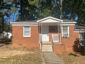 Building Photo - 1414 Catherine Simmons Ave