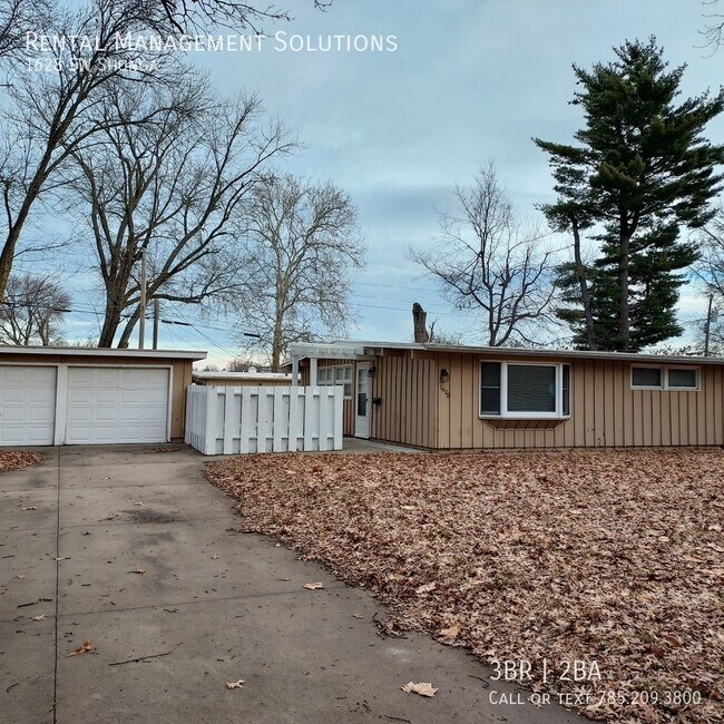 Building Photo - *NEAR SHUNGA TRAIL* 1628 SW Shunga- 3 BED/...