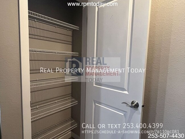 Foto del edificio - 1541 Amethyst St SE