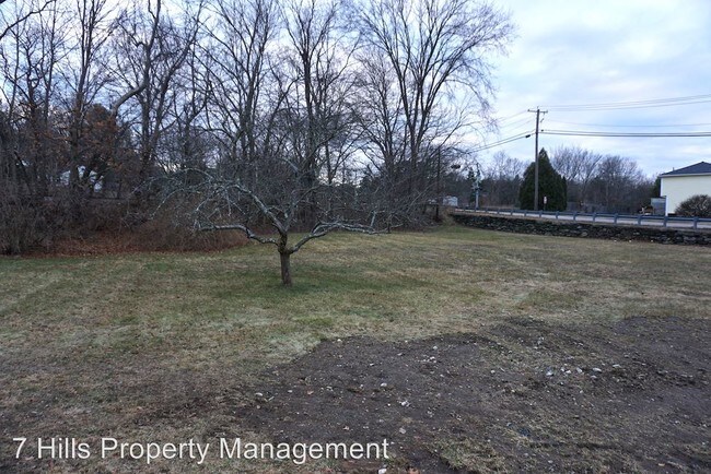 Building Photo - 169 Pleasant St