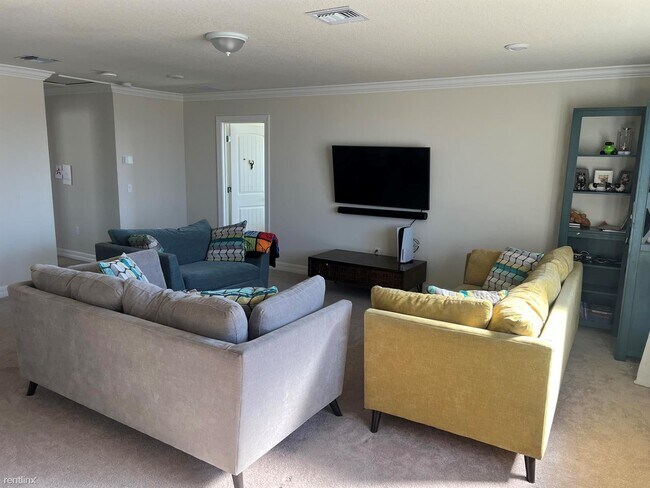 Foto del edificio - 5 br, 4 bath House - 8289 Vaulting Dr