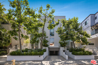 Building Photo - 823 N Martel Ave