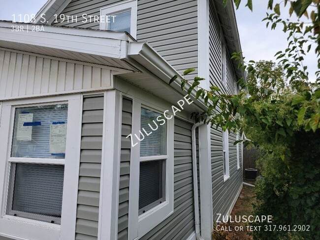 Building Photo - Newly Rehabbed 3 bed 2.5 bath