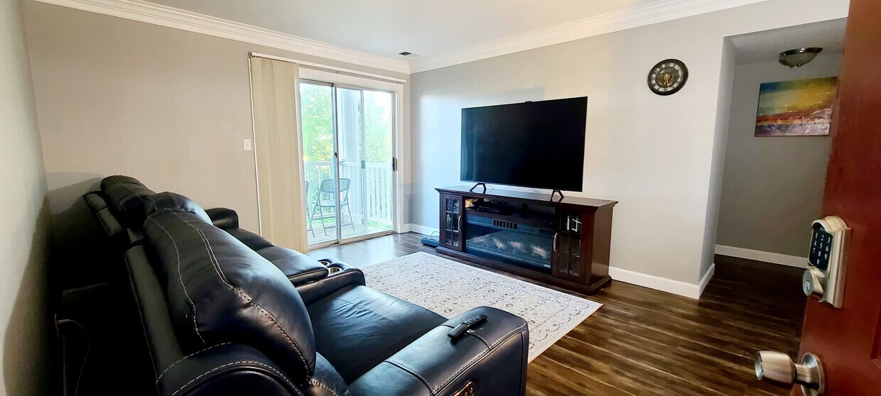 12806 Portulaca Dr Unit F, Saint Louis, MO 63146 Condo for Rent in