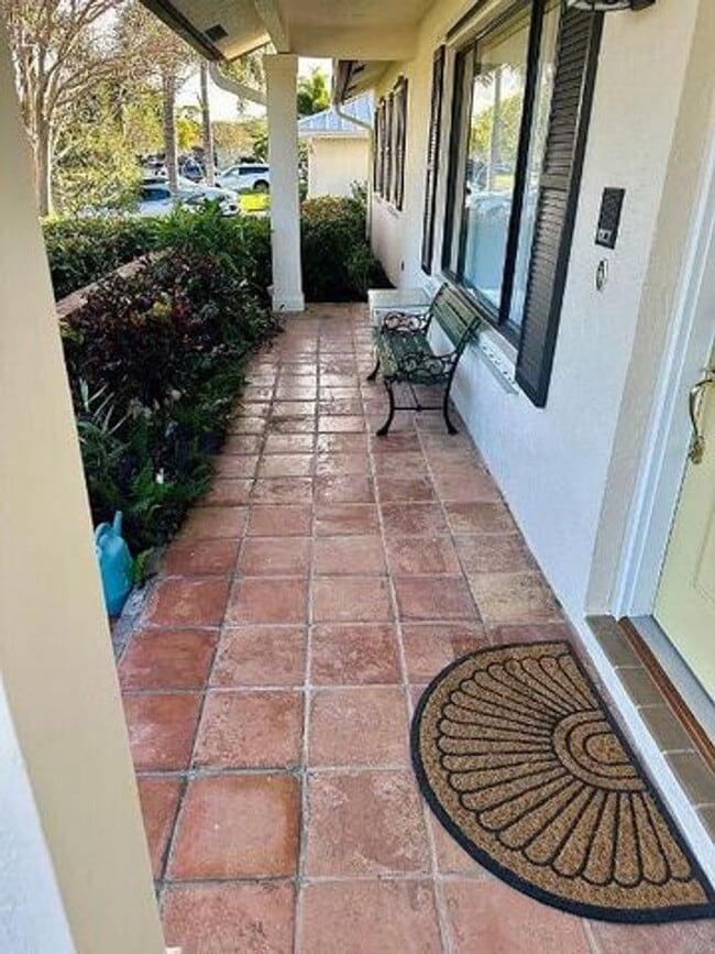 Foto del edificio - 4914 Acorn Dr