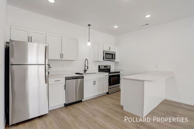 Foto del edificio - 422 Parkview Dr