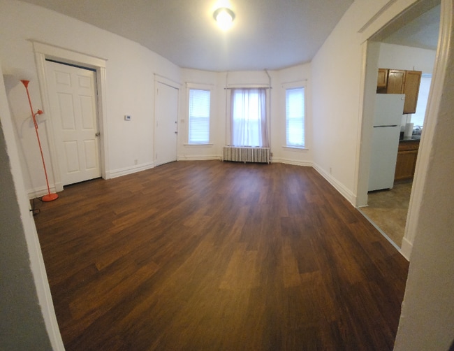 Foto del edificio - 519 Cummings Ave