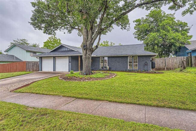 Foto del edificio - 3/2 in Great Location - North Austin