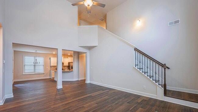 Foto del edificio - Beautiful Home Ready Now In Margrave Dr