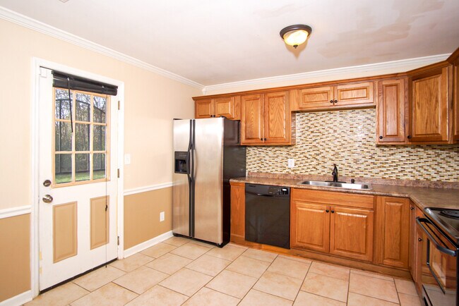 Foto del edificio - 3615 Marymont Dr NW