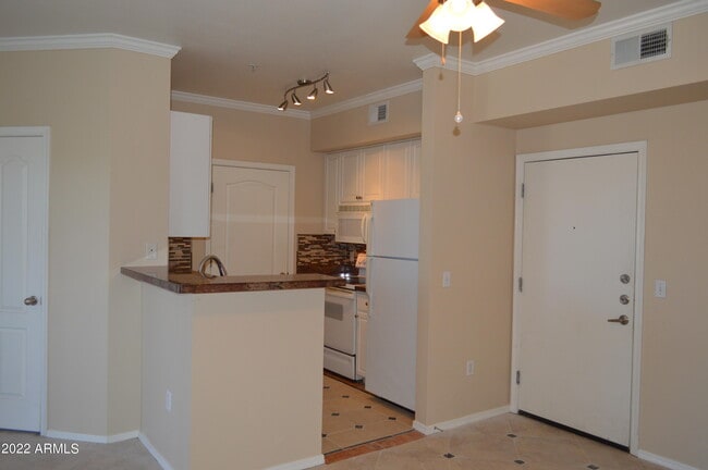 Foto del edificio - 1701 E Colter St