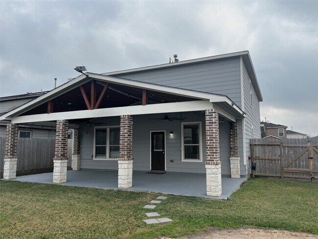 Building Photo - 13403 Myrtle Park Ln