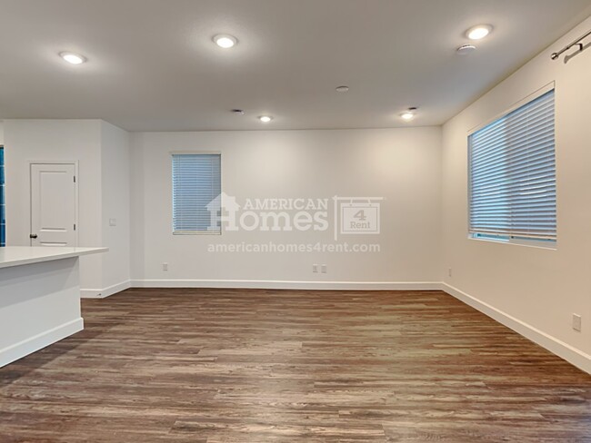 Building Photo - 9139 S Conquistador Street