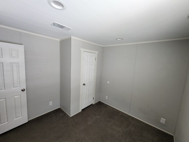 Building Photo - 4363 Katy Hockley Rd