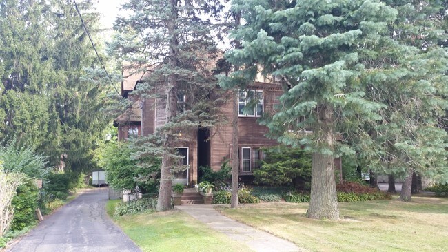 Foto del edificio - 1109 N Sheridan Rd