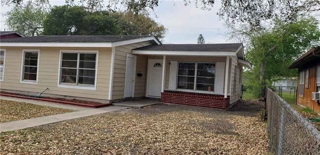 Building Photo - 4521 Carroll Ln