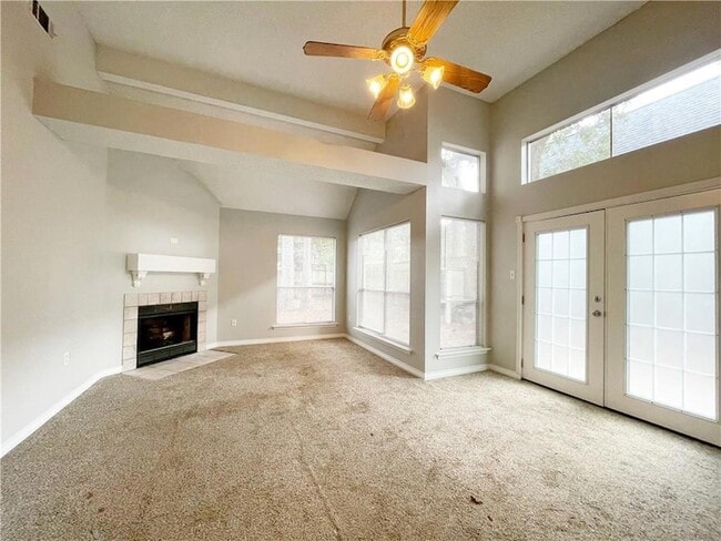 Building Photo - 360 E Suncrest Loop