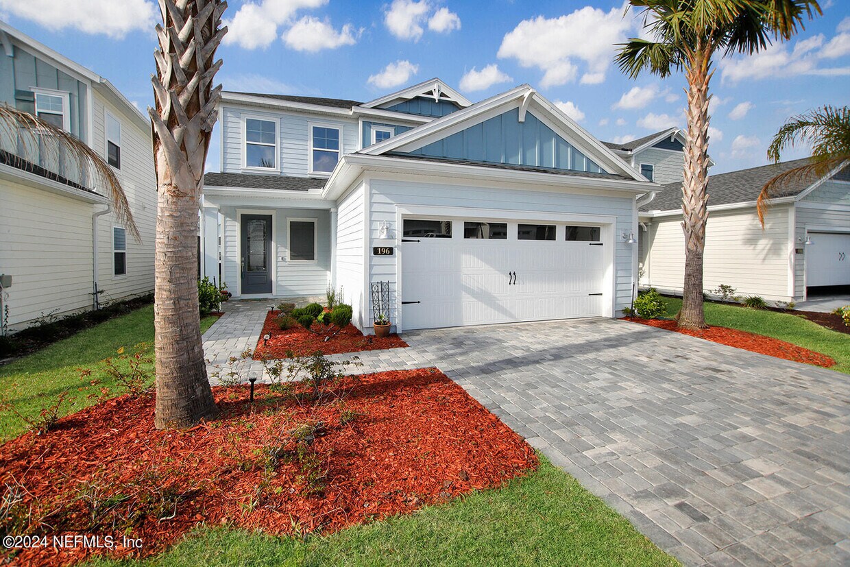 Foto principal - 196 Killarney Ave