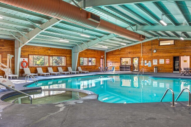 Foto del edificio - Roundhouse Resort