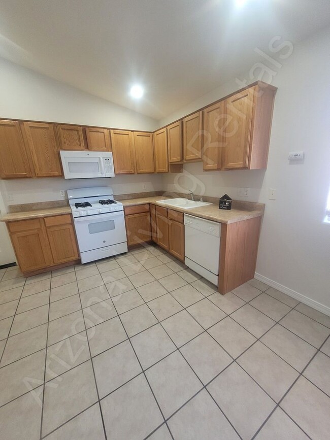 Foto del edificio - HUALAPAI MOUNTAIN FOOTHILLS HOME
