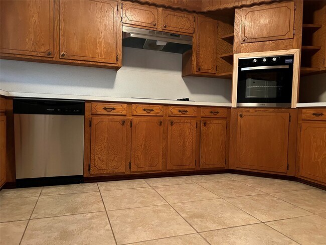 Foto del edificio - 401 Oakhill Dr