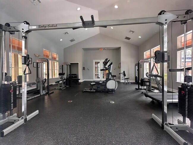 Foto del edificio - 6029 Westgate Dr