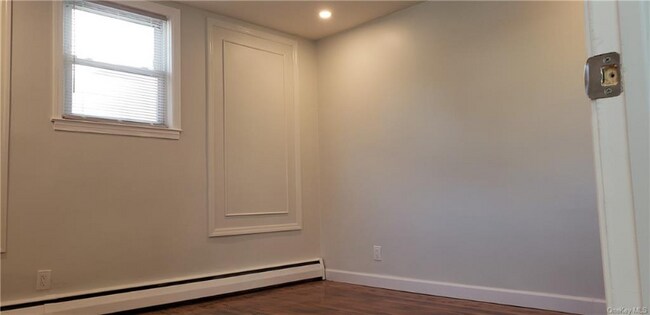 Building Photo - 122 Haven Ave