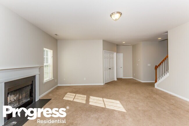 Building Photo - 5701 Parkstone Drive