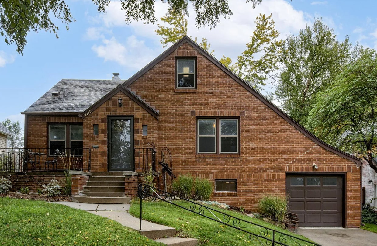 Photo - 2115 S 61st St (Omaha, NE)