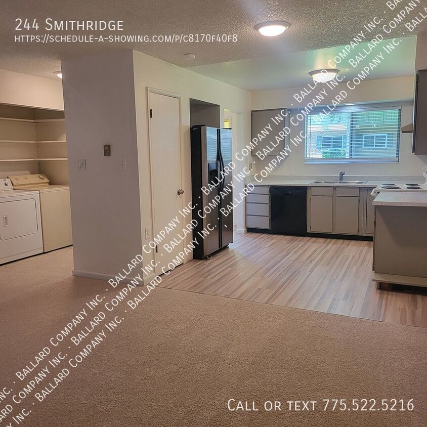 Primary Photo - Nice Smithridge condo