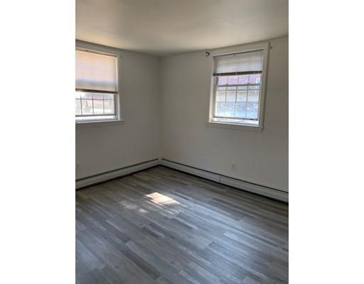 Building Photo - 132 Boylston Ln