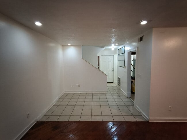 Photo - 3445 Cobbs Ferry Dr House