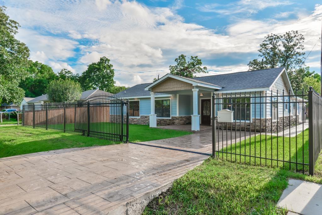 Foto principal - 9821 Clark Rd