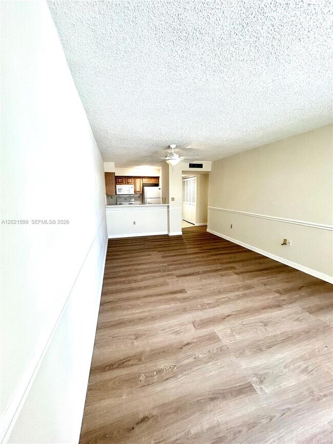Foto del edificio - 1280 S Alhambra Cir